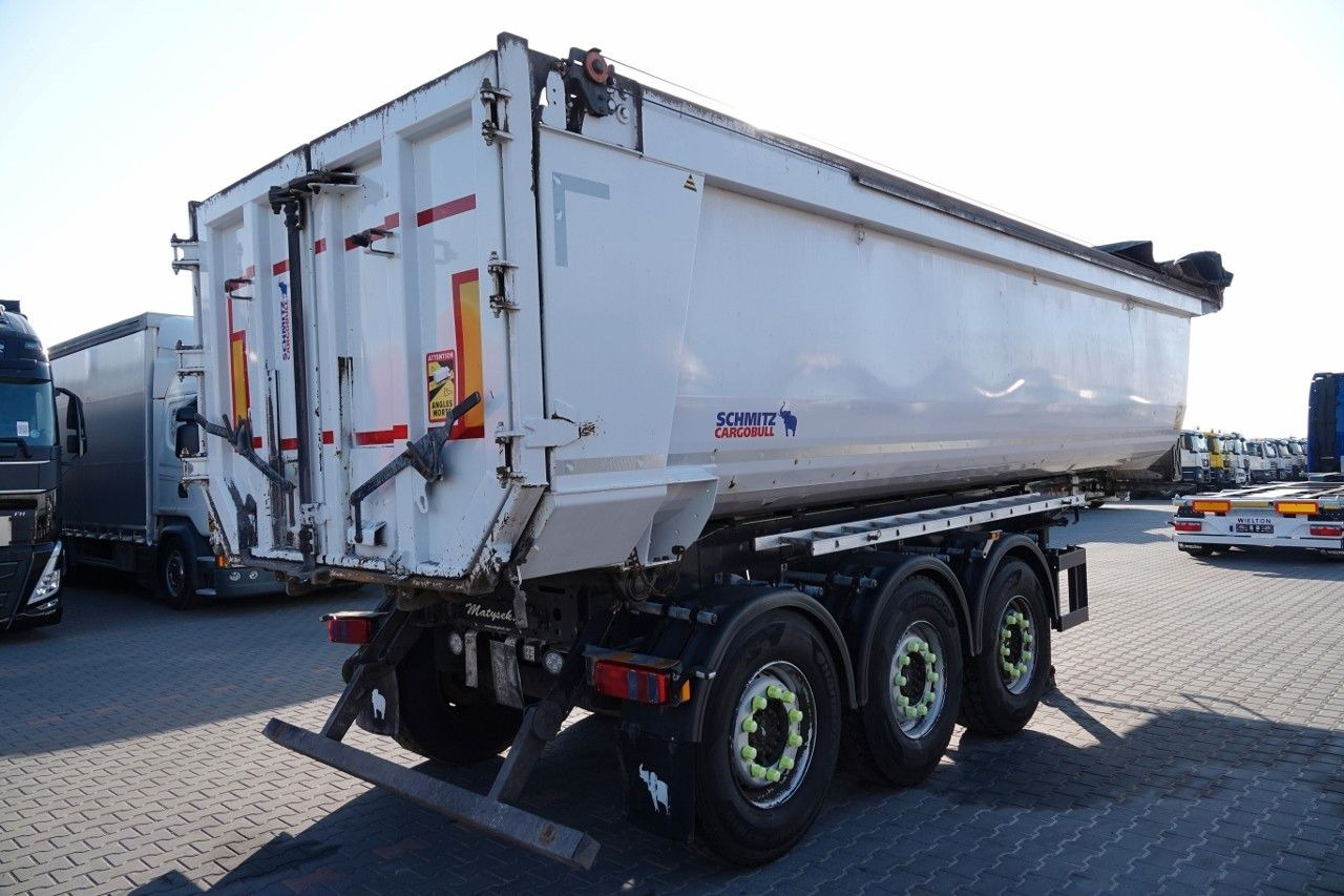 Schmitz Cargobull WYWROTKA 30 m3 / STALOWA / RYNNA WANNA HP / OŚ P - Semirremolque volquete: foto 5 Schmitz Cargobull WYWROTKA 30 m3 / STALOWA / RYNNA WANNA HP / OŚ P - Semirremolque volquete: foto 5
