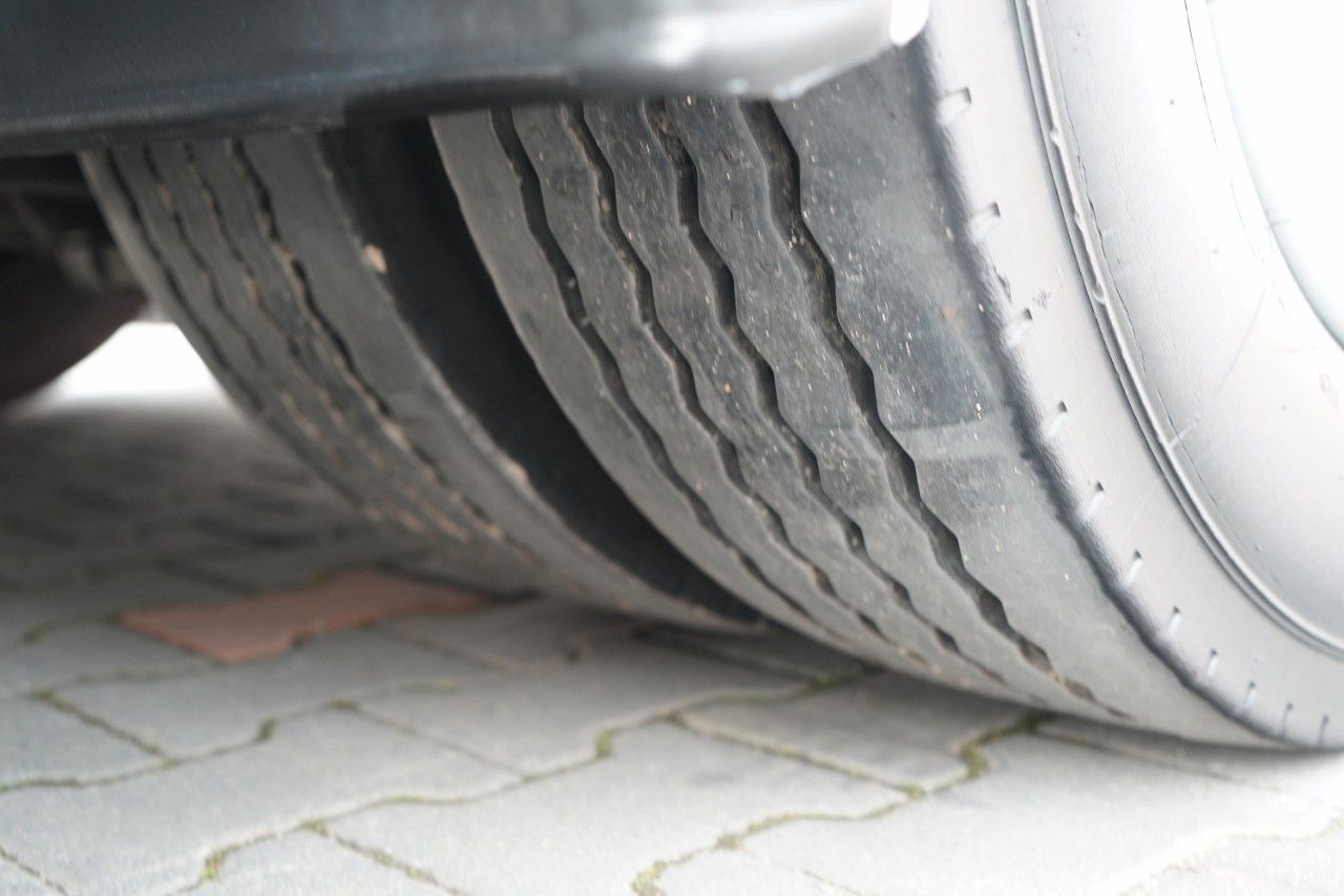 Remolque con toldo Wecon PRZYCZEPA - 7,7 M / TANDEM / PRZEJAZDOWA  / OŚ: foto 25