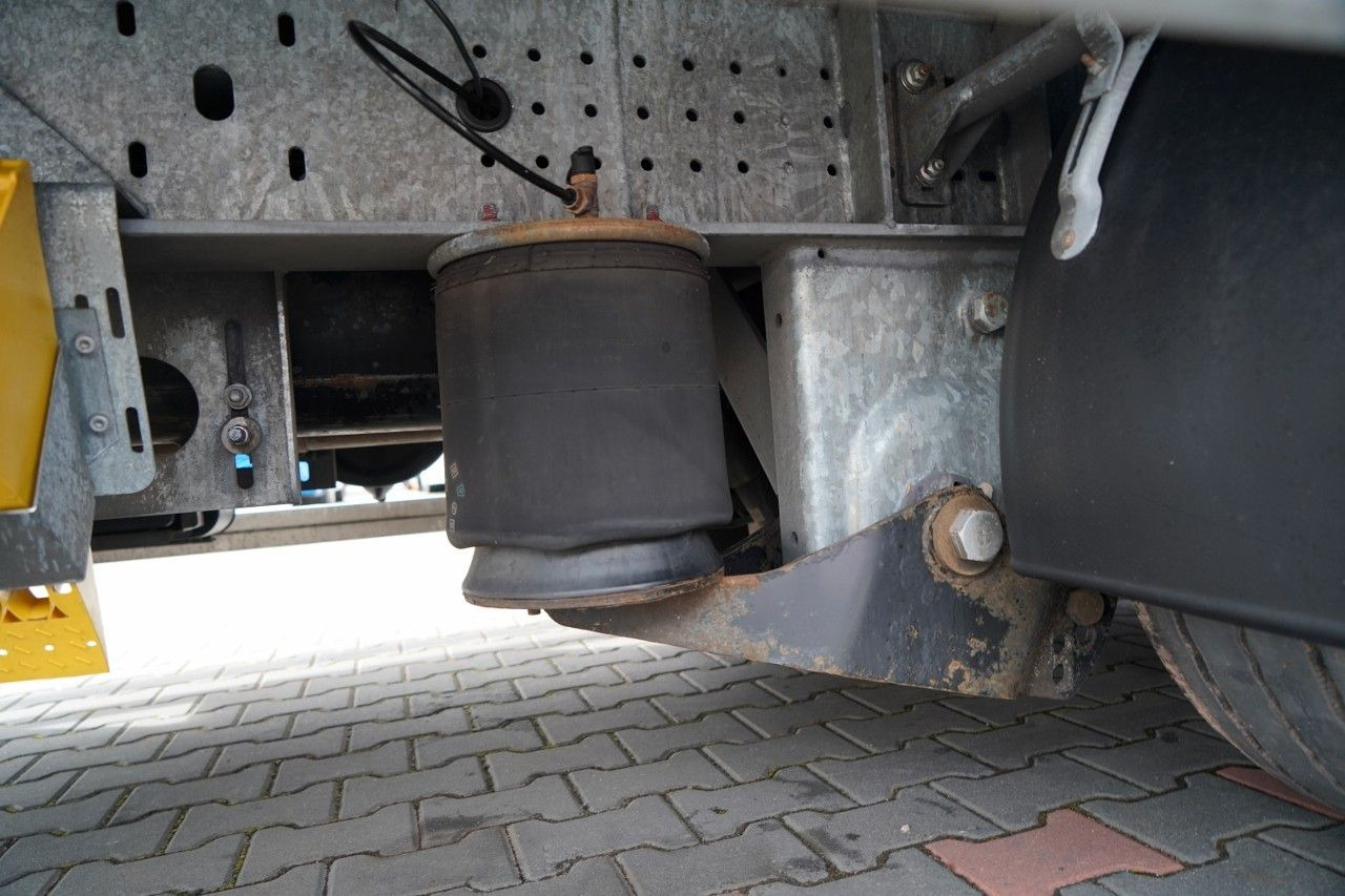 Remolque con toldo Wecon PRZYCZEPA - 7,7 M / TANDEM / PRZEJAZDOWA  / OŚ: foto 23