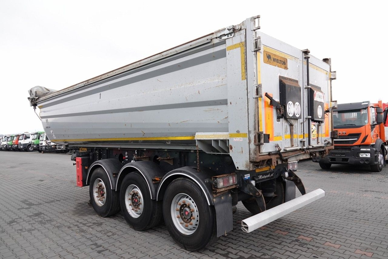 Wielton WYWROTKA / STALOWA / 25m3 / HP RYNNA / OŚ PODNOS - Semirremolque volquete: foto 5 Wielton WYWROTKA / STALOWA / 25m3 / HP RYNNA / OŚ PODNOS - Semirremolque volquete: foto 5