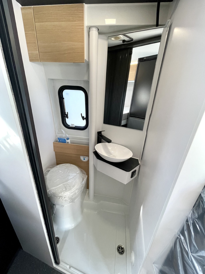 Leasing de ADRIA TWIN 640 SGX ADRIA TWIN 640 SGX: foto 12 Leasing de ADRIA TWIN 640 SGX ADRIA TWIN 640 SGX: foto 12