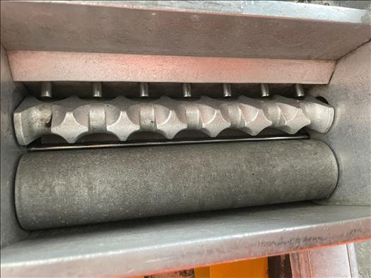 AFT buttering machine - Maquinaria de panadería: foto 5 AFT buttering machine - Maquinaria de panadería: foto 5