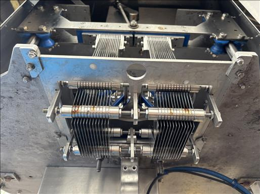 Foodcons F3000 wedging and slicing machine - Maquinaria de alimentación: foto 5 Foodcons F3000 wedging and slicing machine - Maquinaria de alimentación: foto 5