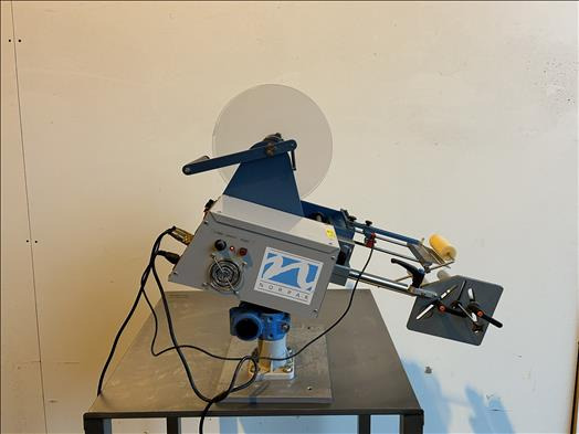 Norpak Rover150 label applicator - Máquina de embalaje: foto 1 Norpak Rover150 label applicator - Máquina de embalaje: foto 1
