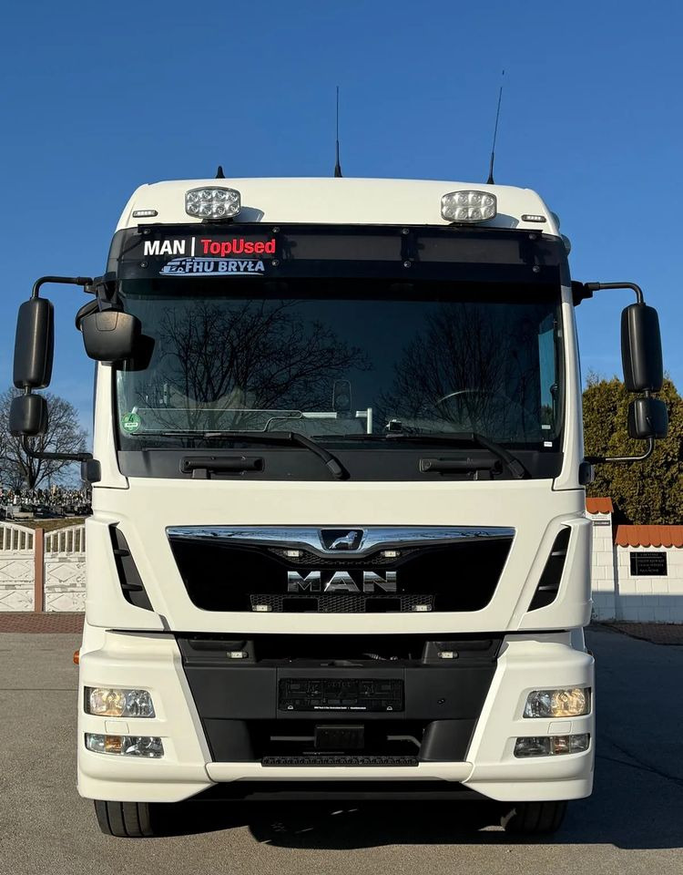 MAN TGM 15.290/E6/FIRANKA/BURTO-FIRANKA/SZKOŁA JAZDY/MAŁY ROZSTAW OSI/16PALET/WINDA/NISKI PRZEBIEG/2019/SERWISOWANY/JAK NOWY - Camión lona: foto 3 MAN TGM 15.290/E6/FIRANKA/BURTO-FIRANKA/SZKOŁA JAZDY/MAŁY ROZSTAW OSI/16PALET/WINDA/NISKI PRZEBIEG/2019/SERWISOWANY/JAK NOWY - Camión lona: foto 3