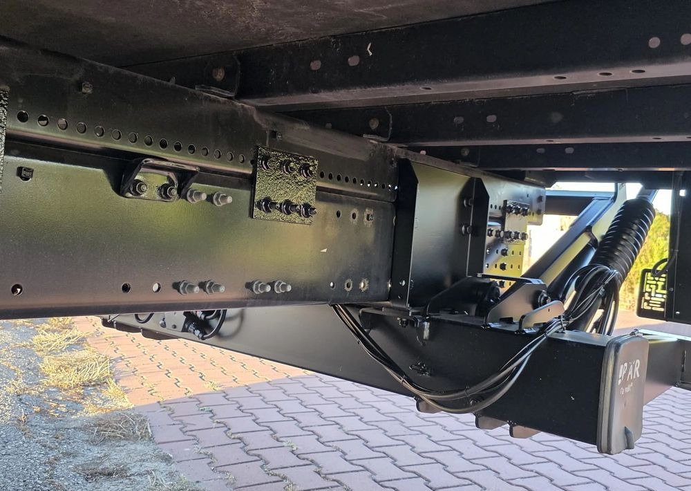 Camión caja cerrada MAN TGM 15.290 / TGL / KONTENER / IZOTERMA / WINDA / KLIMA POSTOJOWA / 2019R / EURO 6 / PEŁEN SERWIS / 8200KG ŁADOWNOŚĆ / SPROWADZONY / ZADBANY / JAK NOWY / KSIĄŻKA SERWISOWA / E6 / 18 PALET: foto 19 Camión caja cerrada MAN TGM 15.290 / TGL / KONTENER / IZOTERMA / WINDA / KLIMA POSTOJOWA / 2019R / EURO 6 / PEŁEN SERWIS / 8200KG ŁADOWNOŚĆ / SPROWADZONY / ZADBANY / JAK NOWY / KSIĄŻKA SERWISOWA / E6 / 18 PALET: foto 19