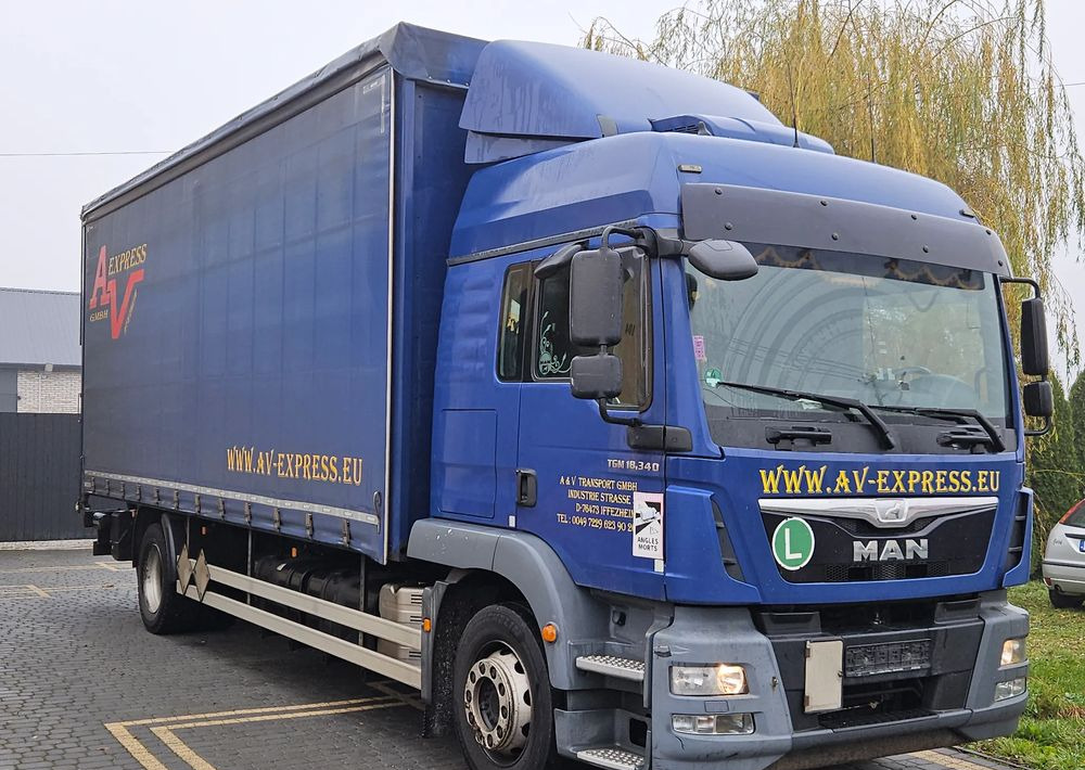 MAN TGM 18.340 / FIRANKA / SPROWADZONY / 9100 ŁADOWNOŚĆ / 18 PALET / E6 / WINDA / - Camión lona: foto 2 MAN TGM 18.340 / FIRANKA / SPROWADZONY / 9100 ŁADOWNOŚĆ / 18 PALET / E6 / WINDA / - Camión lona: foto 2