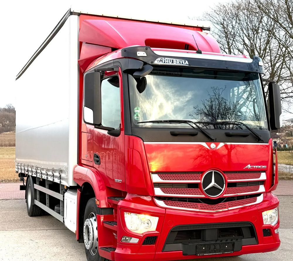 Mercedes-Benz ACTROS 1830/1827/1832/FIRANKA/WINDA/18 EUROPALET/AUTOMAT/Z NIEMIEC/2017/DUŻA ŁADOWNOŚĆ - Camión lona: foto 2 Mercedes-Benz ACTROS 1830/1827/1832/FIRANKA/WINDA/18 EUROPALET/AUTOMAT/Z NIEMIEC/2017/DUŻA ŁADOWNOŚĆ - Camión lona: foto 2