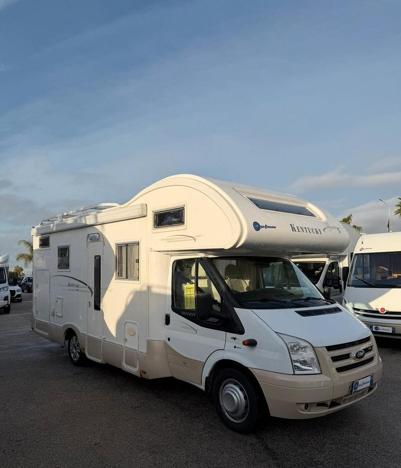 Kentucky Camper RIMOR ESTRO 5 - Autocaravana capuchina: foto 2 Kentucky Camper RIMOR ESTRO 5 - Autocaravana capuchina: foto 2