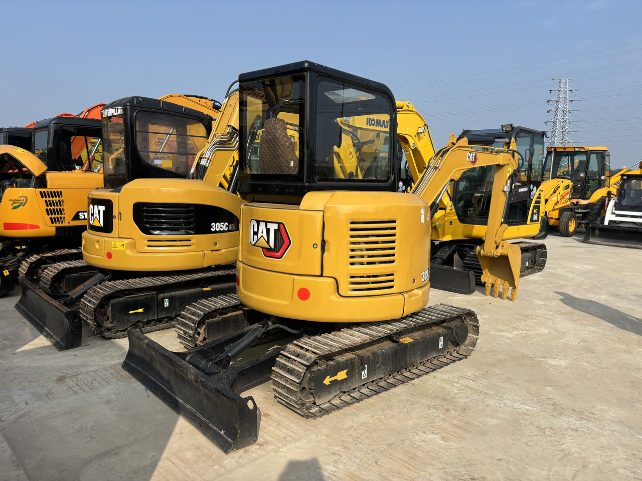 CATERPILLAR CAT303.5E - Miniexcavadora: foto 1 CATERPILLAR CAT303.5E - Miniexcavadora: foto 1