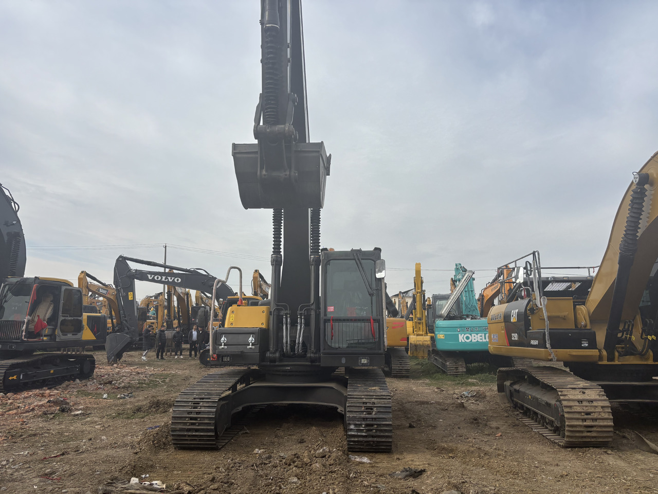 Excavadora de cadenas Volvo EC 240: foto 6