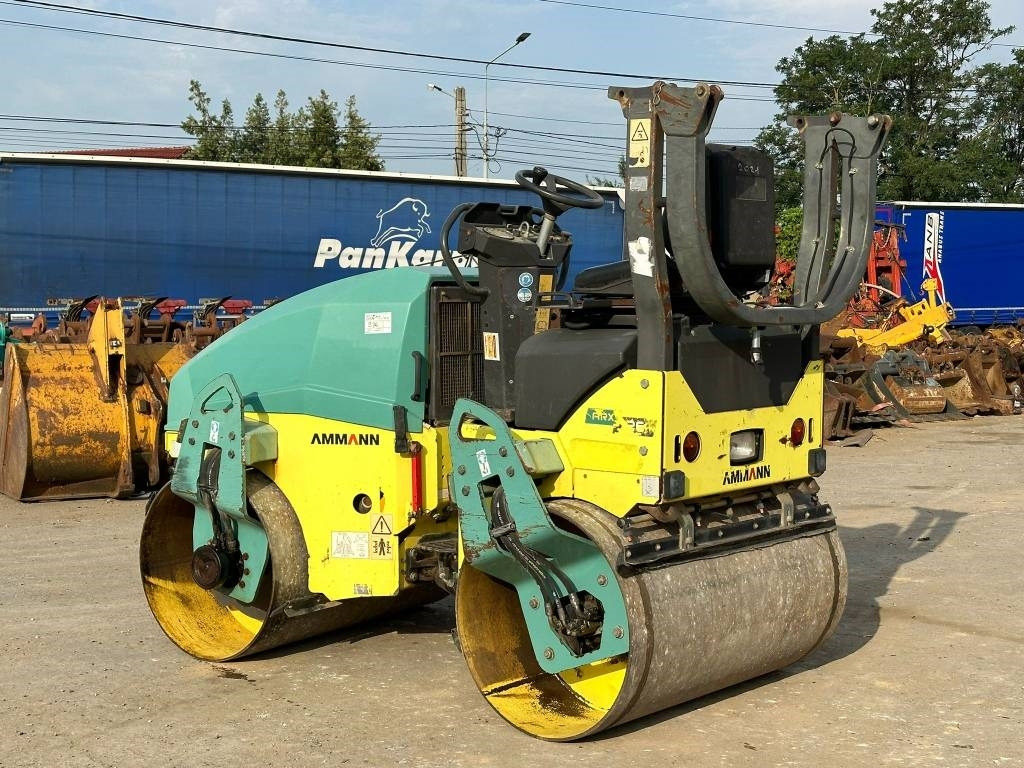 Apisonadora de asfalto Ammann ARX 26: foto 6