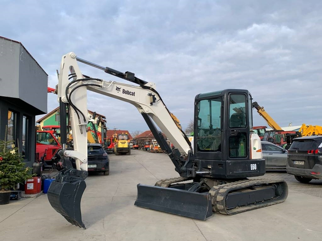 Bobcat E 60 - Miniexcavadora: foto 1 Bobcat E 60 - Miniexcavadora: foto 1