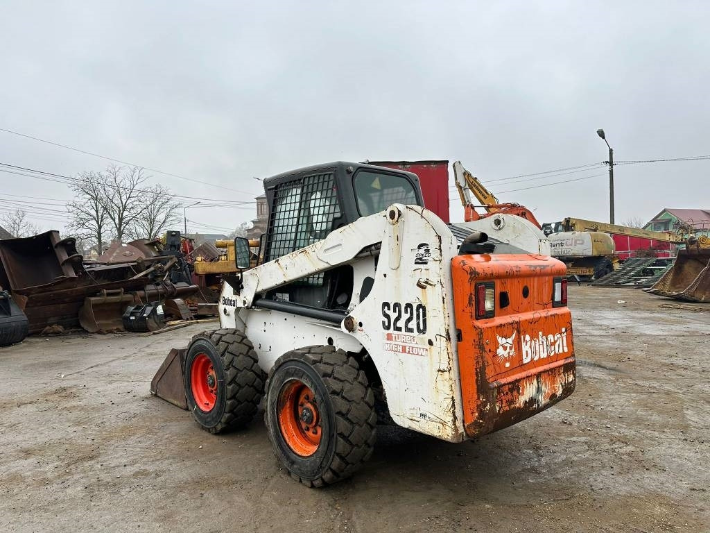 Bobcat S 220 - Minicargadora: foto 5 Bobcat S 220 - Minicargadora: foto 5