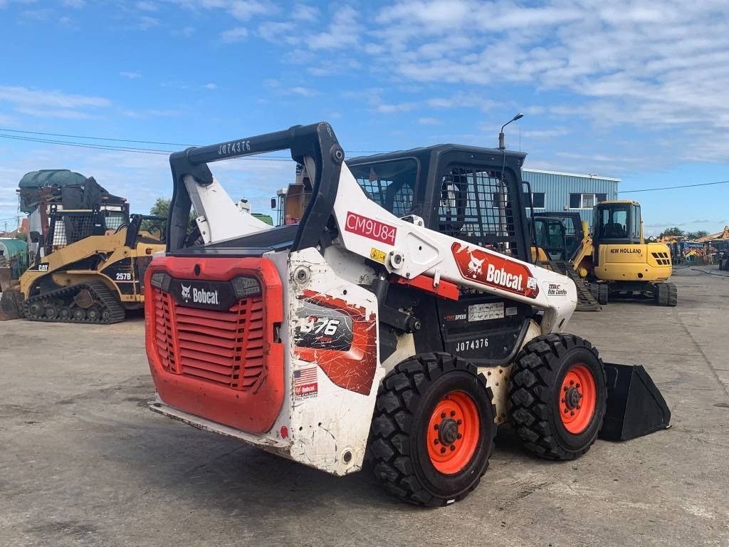 Bobcat S 76 - Minicargadora: foto 3 Bobcat S 76 - Minicargadora: foto 3