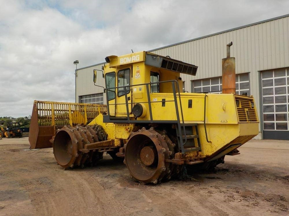 Bomag BC 671 RB - Compactador: foto 2 Bomag BC 671 RB - Compactador: foto 2