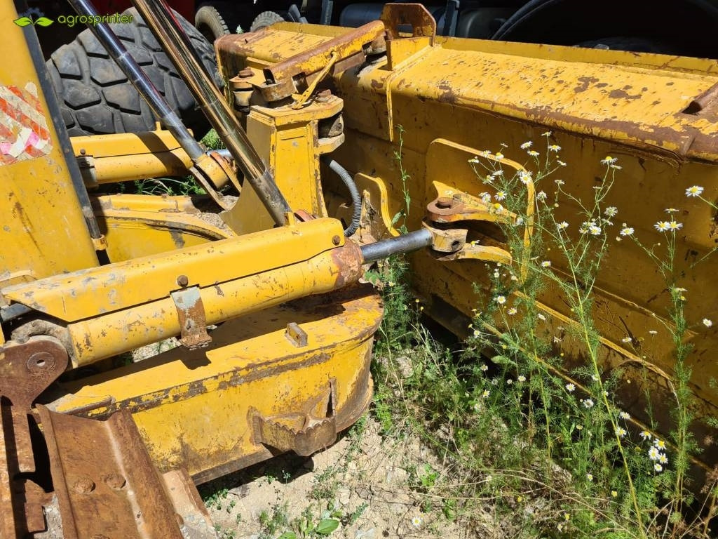 Bulldozer CAT D 6 R XL: foto 6 Bulldozer CAT D 6 R XL: foto 6