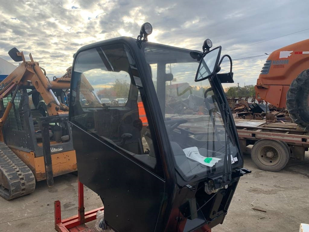 CAT Telehandler Cabin NEW - Cabina para Maquinaria de construcción: foto 4 CAT Telehandler Cabin NEW - Cabina para Maquinaria de construcción: foto 4