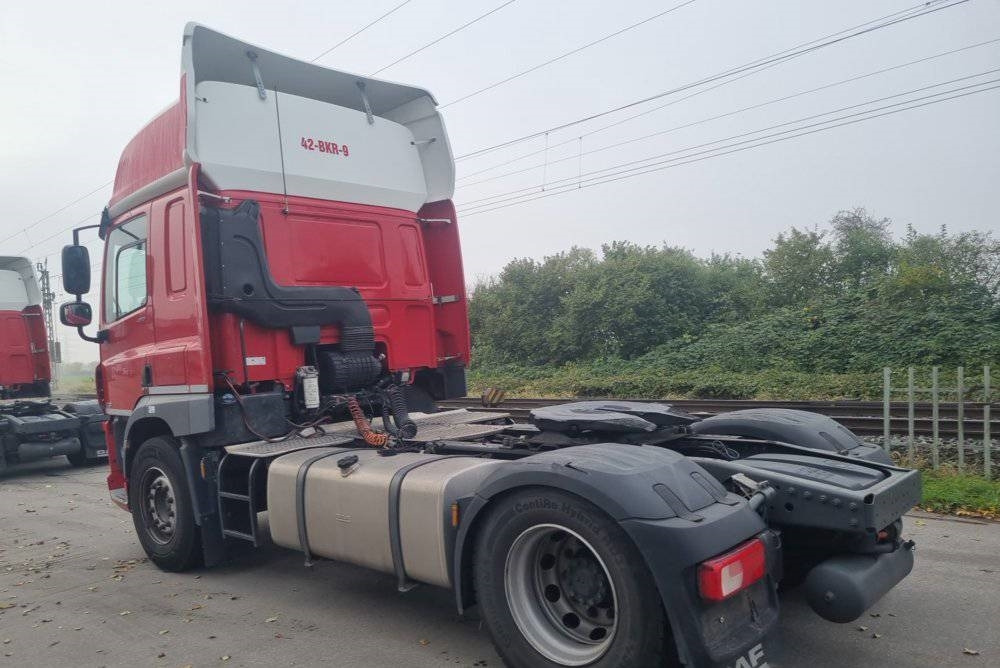 DAF CF 410 - Cabeza tractora: foto 3 DAF CF 410 - Cabeza tractora: foto 3