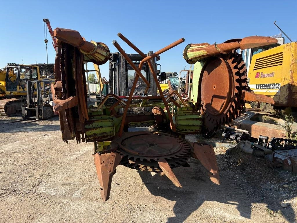 Claas RU 450 - Cosechadora de forraje: foto 3 Claas RU 450 - Cosechadora de forraje: foto 3