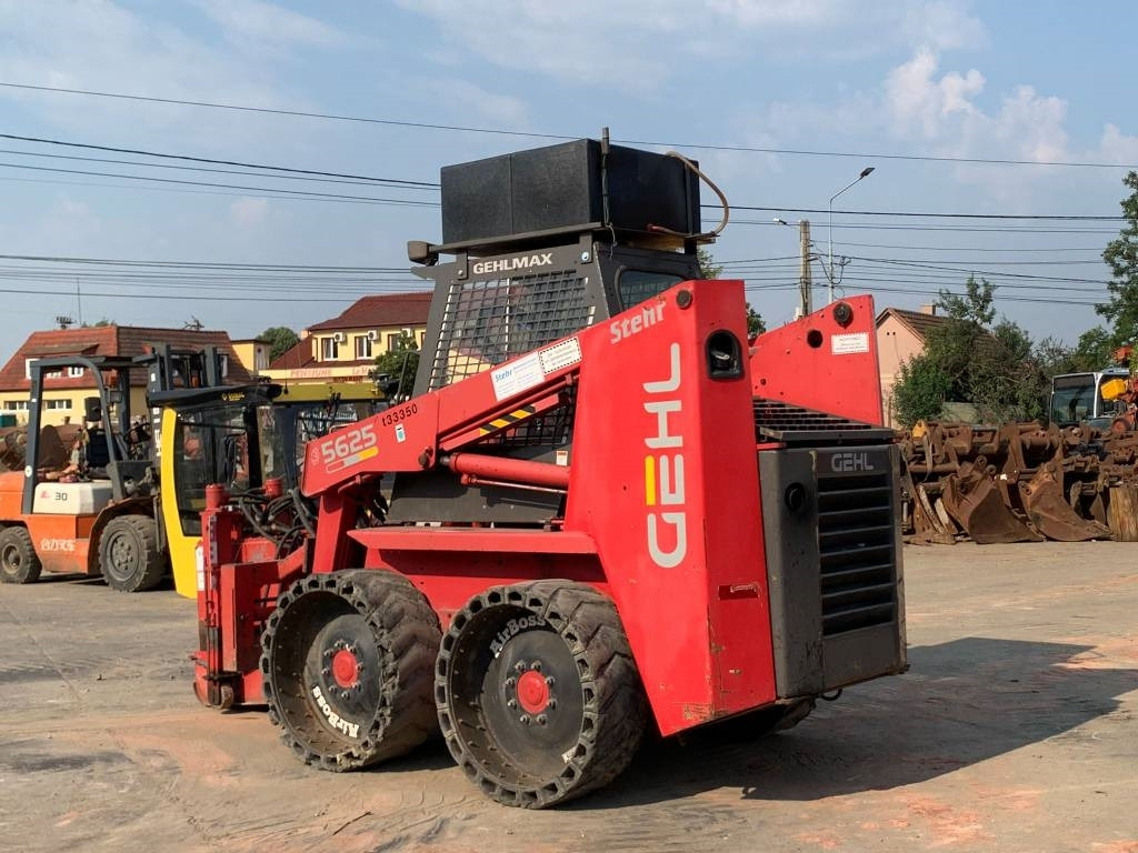 Gehl SL5625 - Minicargadora: foto 4 Gehl SL5625 - Minicargadora: foto 4