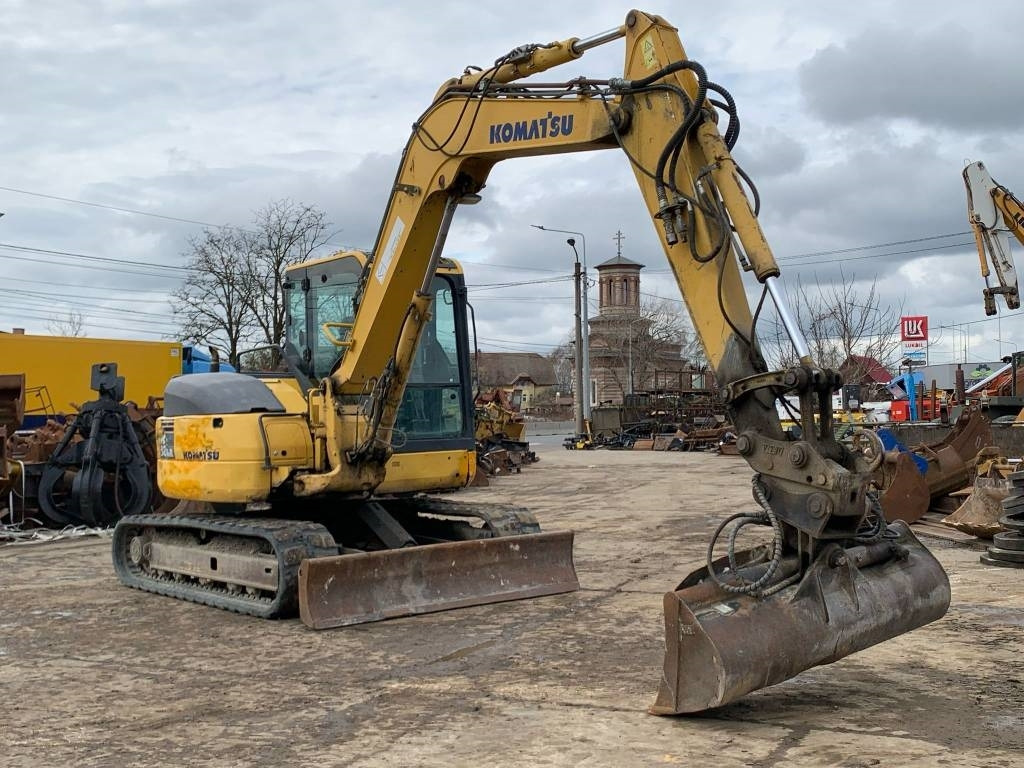 Komatsu PC 88 MR-6 - Miniexcavadora: foto 2 Komatsu PC 88 MR-6 - Miniexcavadora: foto 2