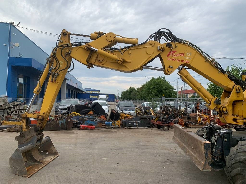 Komatsu PW118MR-11W - Excavadora de ruedas: foto 3 Komatsu PW118MR-11W - Excavadora de ruedas: foto 3