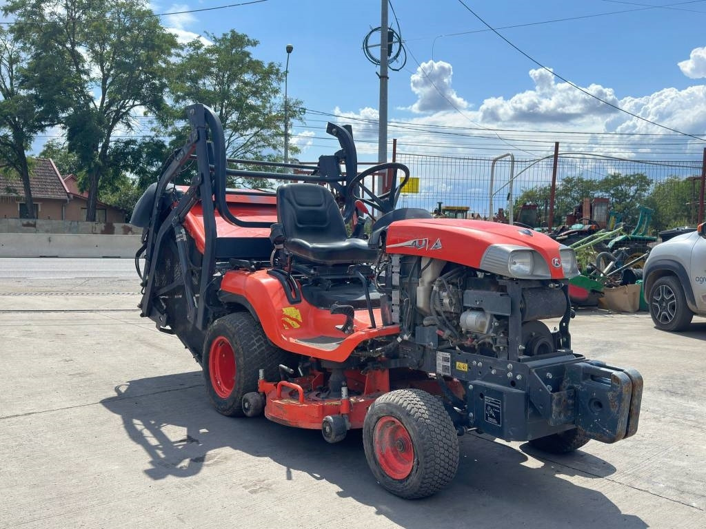 Kubota G 23-3HD - Cortacésped: foto 5 Kubota G 23-3HD - Cortacésped: foto 5