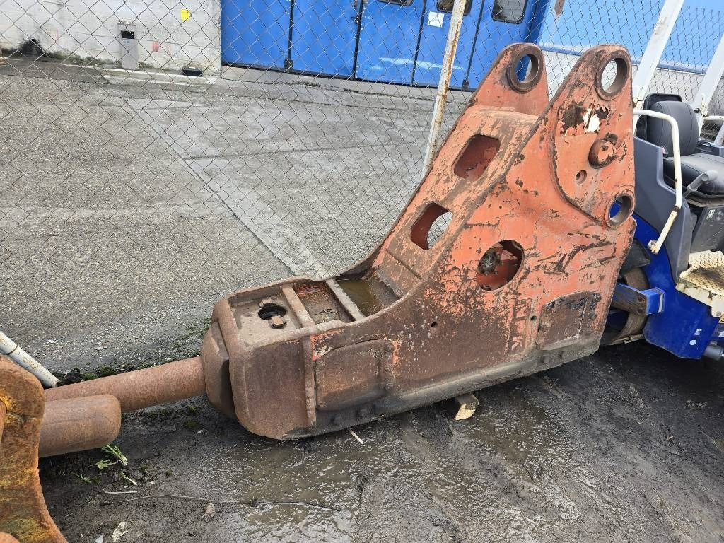 NPK 3T - Martillo hidráulico para Maquinaria de construcción: foto 2 NPK 3T - Martillo hidráulico para Maquinaria de construcción: foto 2