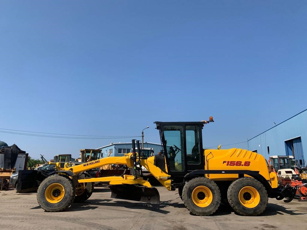Grader New Holland F 156.6 A: foto 6