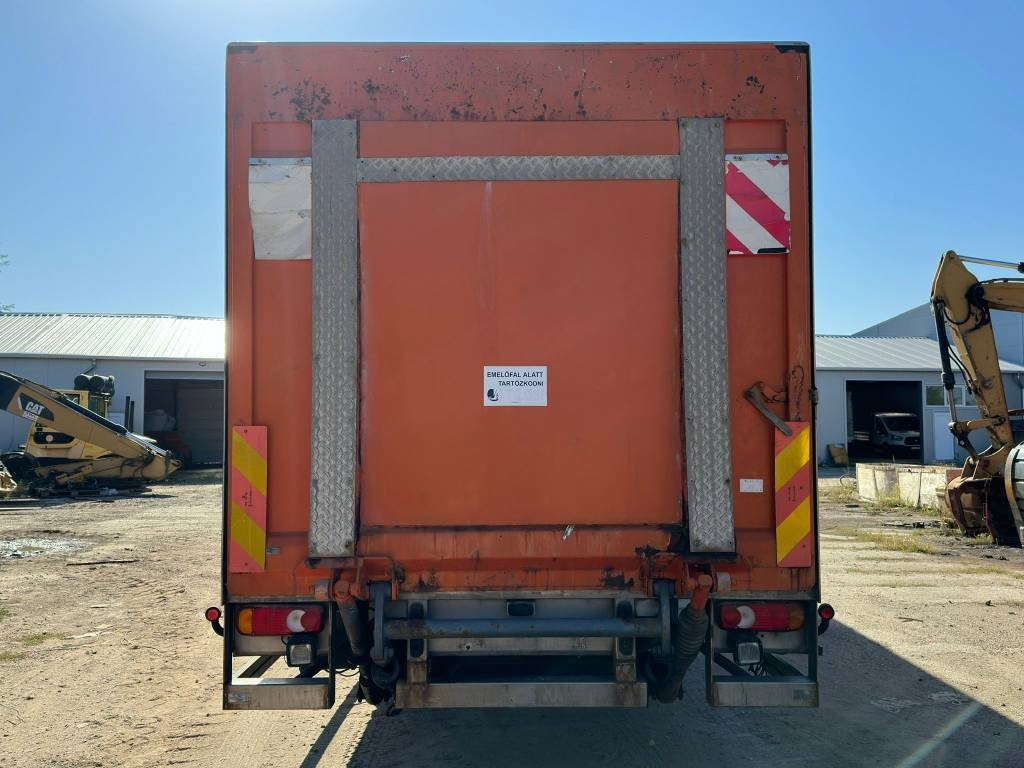 Camión caja cerrada Renault Midlum 220 DCI: foto 8