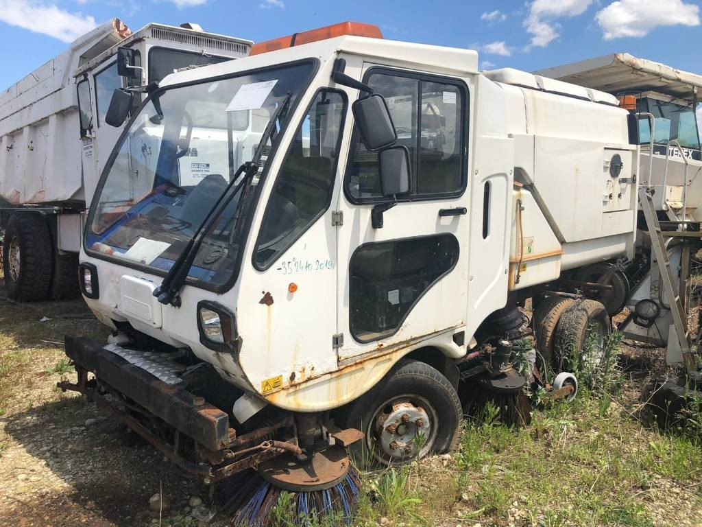 Scarab Minor VM  - Barredora vial: foto 2 Scarab Minor VM  - Barredora vial: foto 2