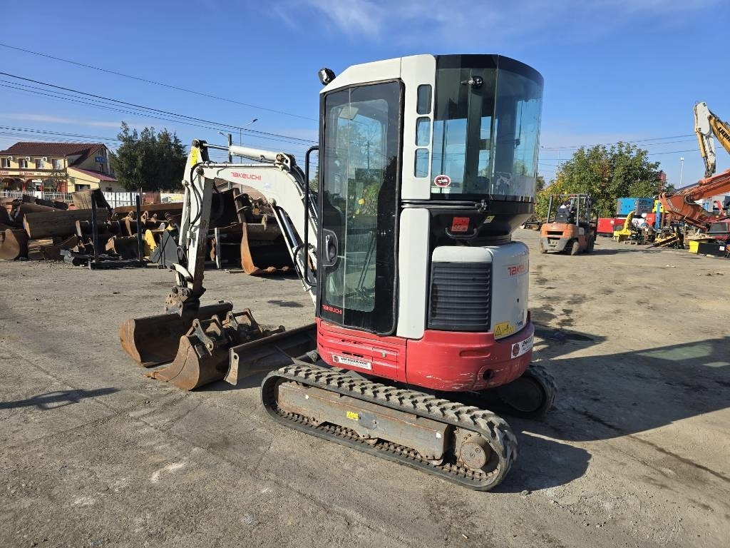 Takeuchi TB 23 R - Miniexcavadora: foto 2 Takeuchi TB 23 R - Miniexcavadora: foto 2