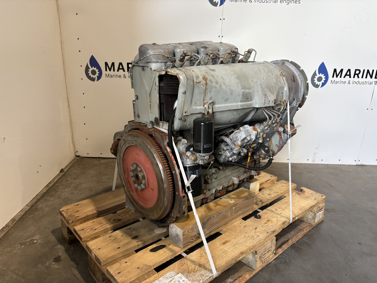 DEUTZ F4L 912 - Motor para Maquinaria de construcción: foto 3 DEUTZ F4L 912 - Motor para Maquinaria de construcción: foto 3