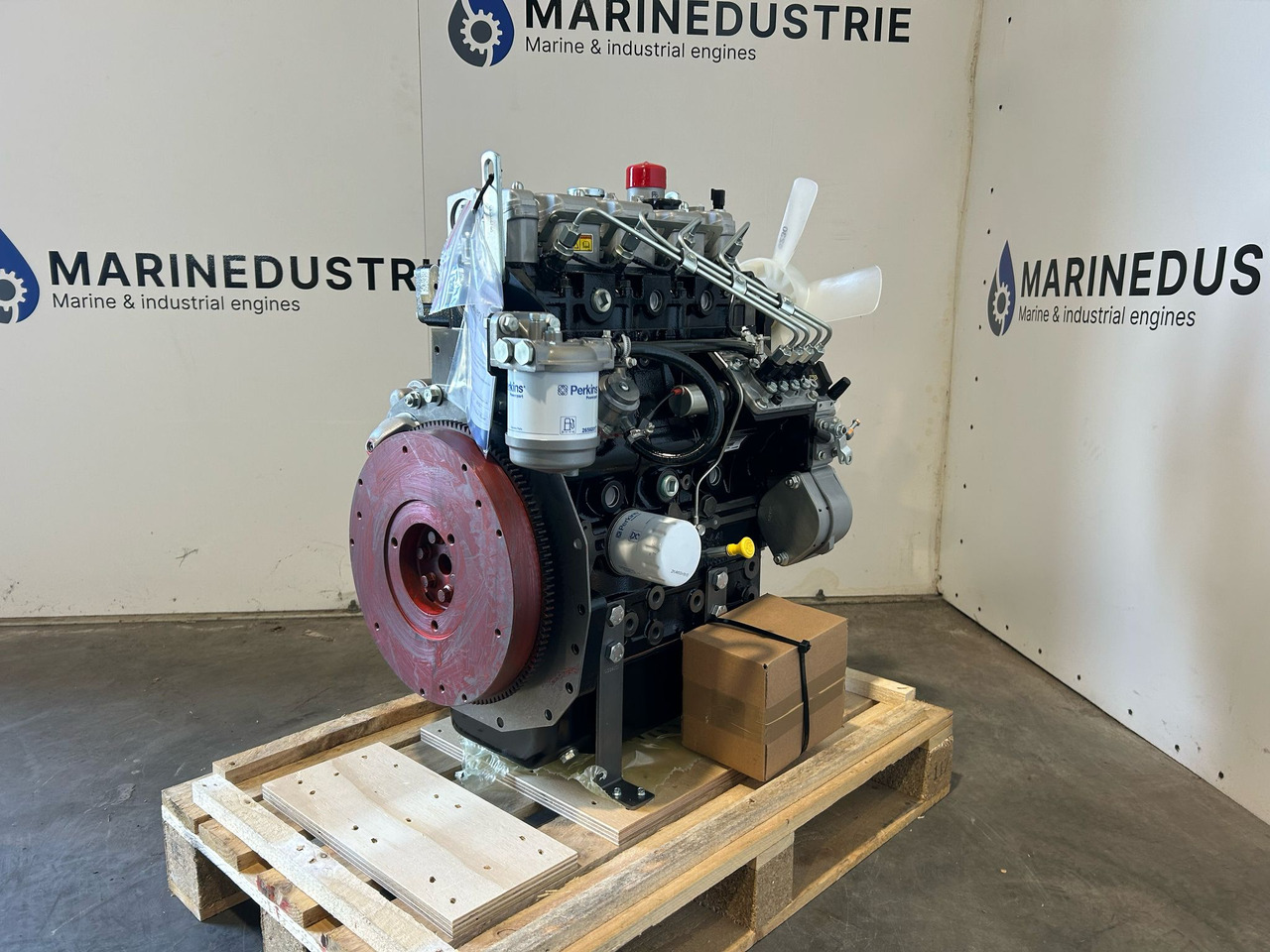 Perkins 404D-22 GN82363U - Motor para Maquinaria de construcción: foto 4 Perkins 404D-22 GN82363U - Motor para Maquinaria de construcción: foto 4