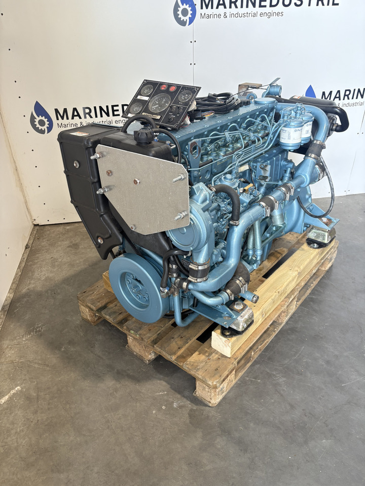 Perkins Sabre M185C - Motor: foto 4 Perkins Sabre M185C - Motor: foto 4