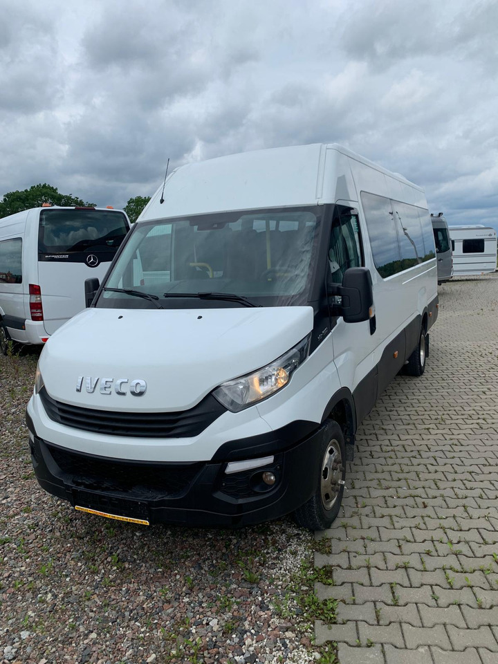 Autocar Iveco Daily- 21 Miejsc: foto 7