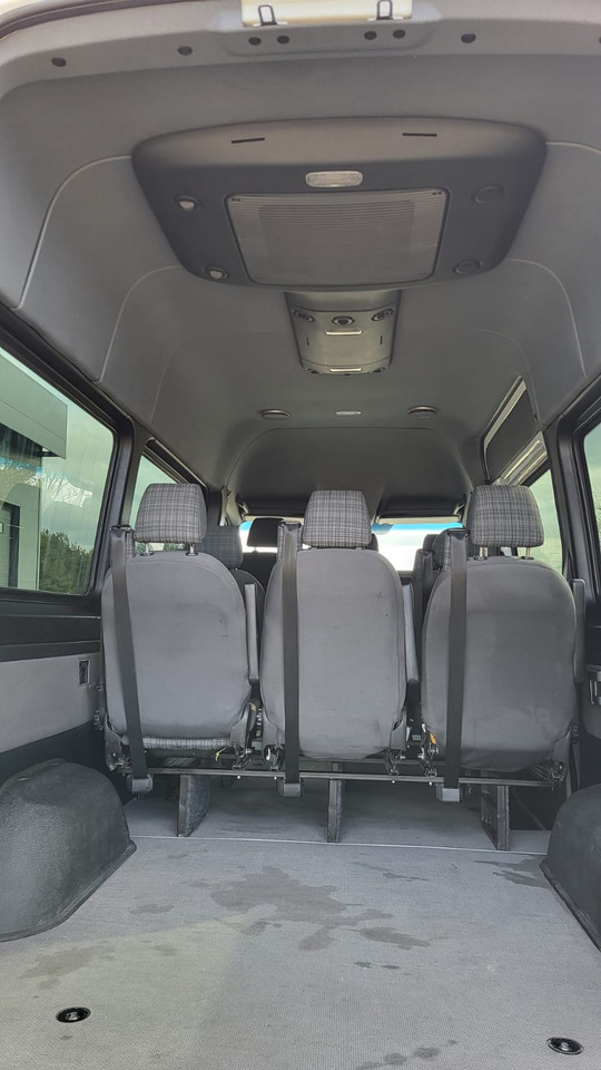 Furgoneta de pasajeros Mercedes-Benz Sprinter 316 CDI - 8 places: foto 12 Furgoneta de pasajeros Mercedes-Benz Sprinter 316 CDI - 8 places: foto 12