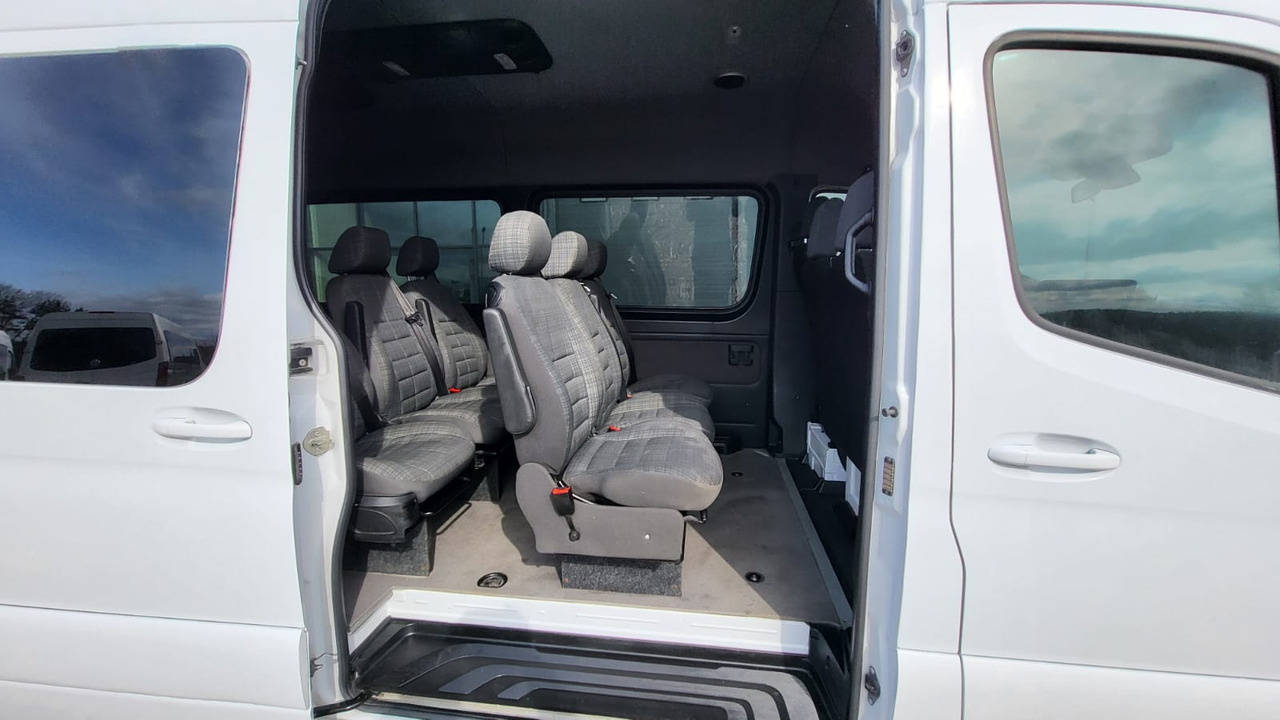 Furgoneta de pasajeros Mercedes-Benz Sprinter 316 CDI - 8 places: foto 9 Furgoneta de pasajeros Mercedes-Benz Sprinter 316 CDI - 8 places: foto 9