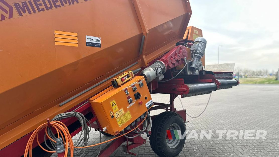 Miedema SB851 Receiving hopper - Almacenamiento: foto 5 Miedema SB851 Receiving hopper - Almacenamiento: foto 5