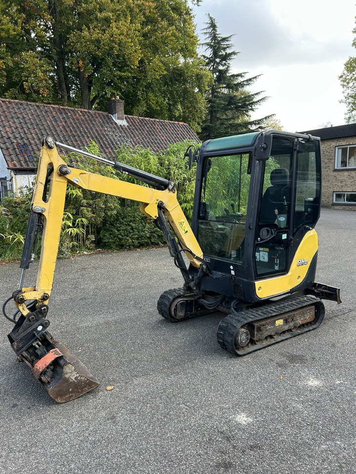 Minigraafmachine Yanmar SV18 bagger 2016 2108H SV18 1.8t - Excavadora de cadenas: foto 1 Minigraafmachine Yanmar SV18 bagger 2016 2108H SV18 1.8t - Excavadora de cadenas: foto 1