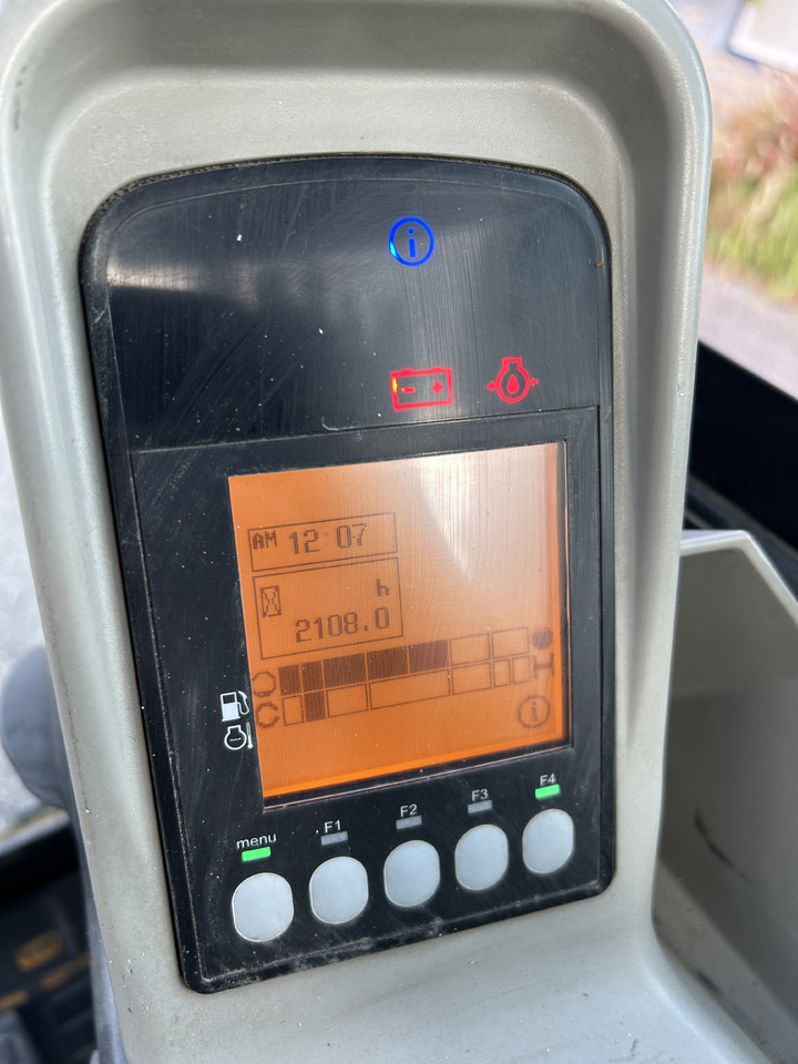 Leasing de Minigraafmachine Yanmar SV18 bagger 2016 2108H SV18 1.8t Minigraafmachine Yanmar SV18 bagger 2016 2108H SV18 1.8t: foto 8