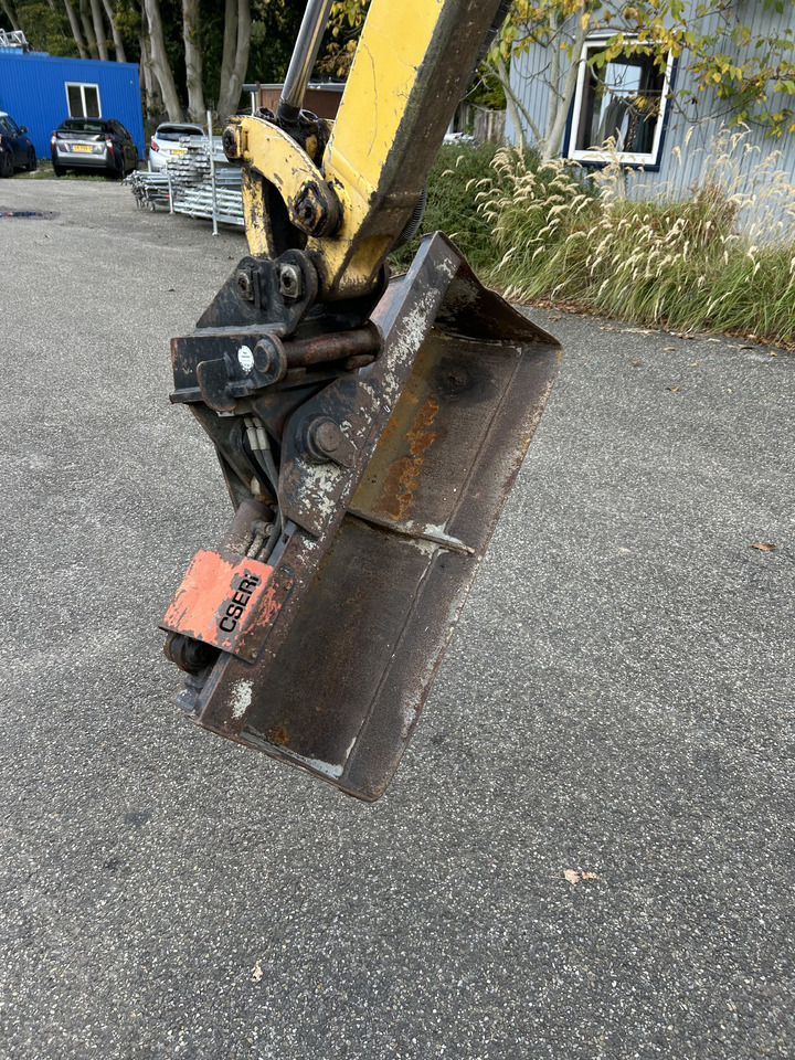 Minigraafmachine Yanmar SV18 bagger 2016 2108H SV18 1.8t - Excavadora de cadenas: foto 5 Minigraafmachine Yanmar SV18 bagger 2016 2108H SV18 1.8t - Excavadora de cadenas: foto 5