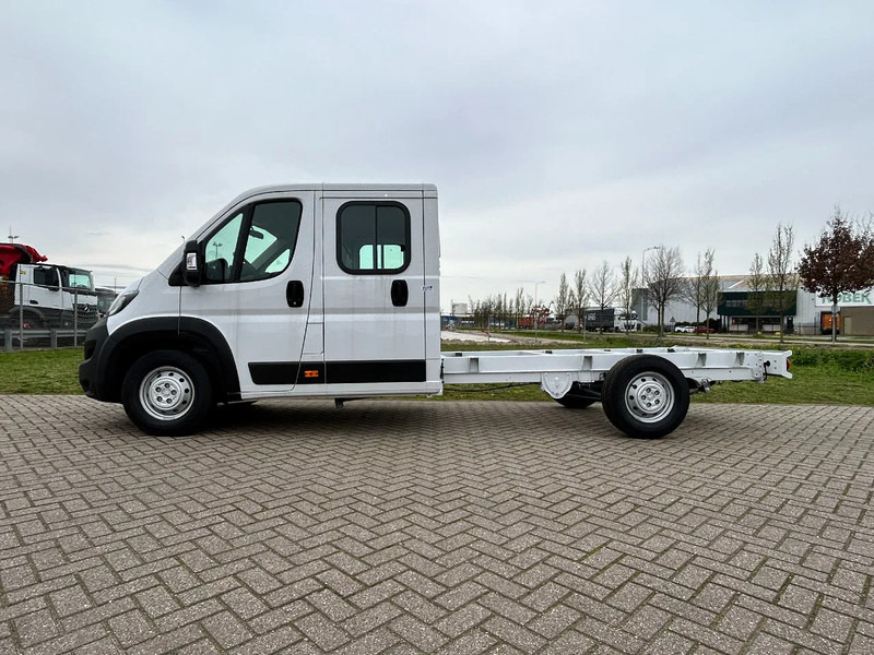 Peugeot Boxer L3H2 - 2.0D Blue - 160 HP - 7 SEATS - NEW - 8 UNITS - Furgoneta, Furgoneta combi: foto 2 Peugeot Boxer L3H2 - 2.0D Blue - 160 HP - 7 SEATS - NEW - 8 UNITS - Furgoneta, Furgoneta combi: foto 2