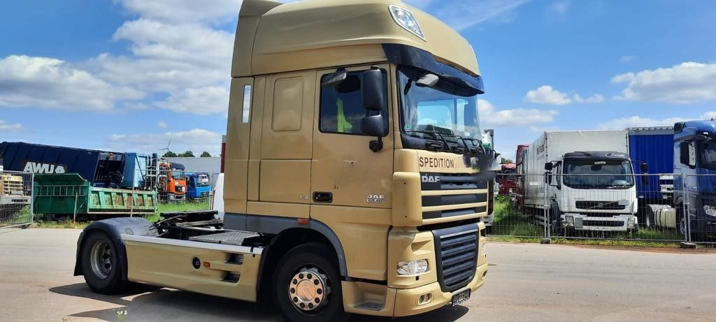 DAF 105-460 Super Spacs G.Haus/Hoch German - Cabeza tractora: foto 1 DAF 105-460 Super Spacs G.Haus/Hoch German - Cabeza tractora: foto 1