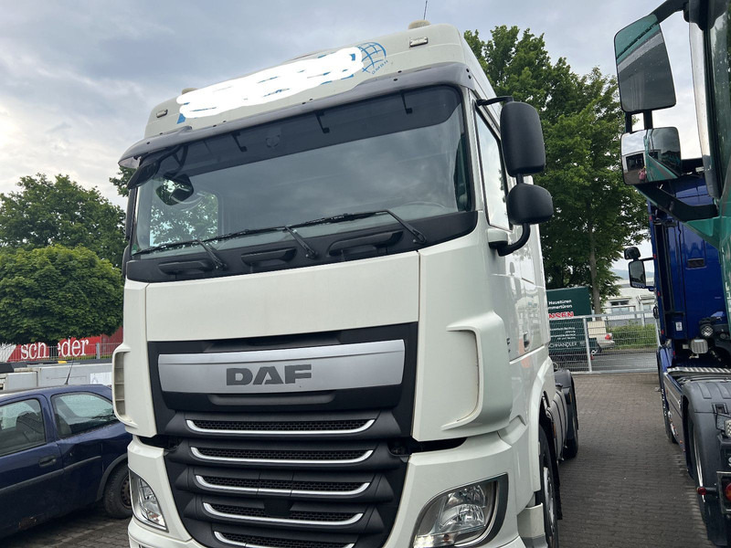 DAF 106.460PS SC SZM - Cabeza tractora: foto 3 DAF 106.460PS SC SZM - Cabeza tractora: foto 3