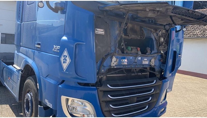 DAF XF 106.440PS SC SZM Top zustand 1-Hand - Cabeza tractora: foto 4 DAF XF 106.440PS SC SZM Top zustand 1-Hand - Cabeza tractora: foto 4