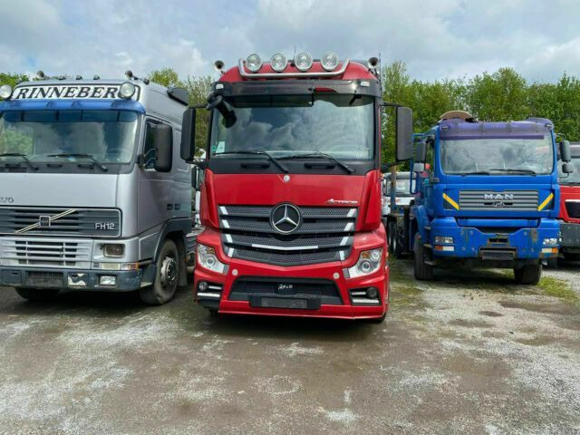 Mercedes-Benz 1842 Actros MP4 Kipperhydraulik - Cabeza tractora: foto 2 Mercedes-Benz 1842 Actros MP4 Kipperhydraulik - Cabeza tractora: foto 2