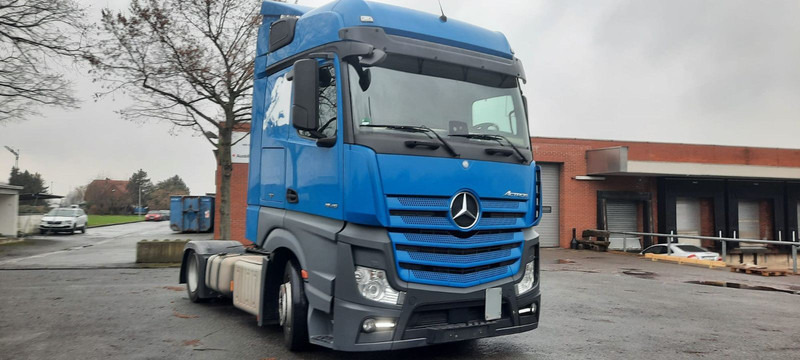 Mercedes-Benz 1845 SZM Actros - Cabeza tractora: foto 1 Mercedes-Benz 1845 SZM Actros - Cabeza tractora: foto 1
