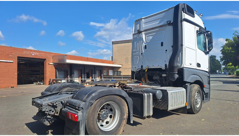 Mercedes-Benz 1851Actros 4 2-Achser SZM - Cabeza tractora: foto 4 Mercedes-Benz 1851Actros 4 2-Achser SZM - Cabeza tractora: foto 4